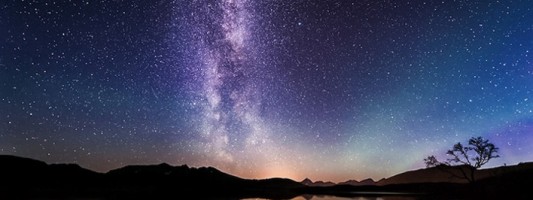 «Τρύπα» στο νυχτερινό ουρανό εντόπισαν οι αστρονόμοι -Καταπίνει τα αστέρια