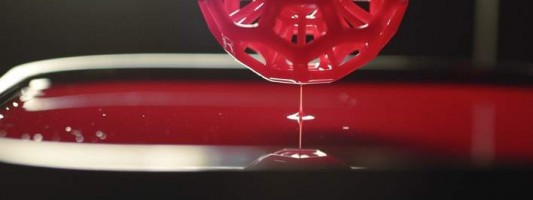 Η νέα τεχνική 3D εκτύπωσης αφήνει στόματα ανοιχτά – Εμπνευσμένη από την ταινία Terminator 2