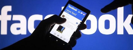 Τα social media κυριαρχούν: 1 στους 2 ενήλικους τα χρησιμοποιεί ως κύριο μέσο ενημέρωσης