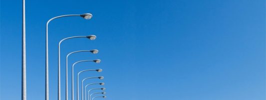 Στη Χαλκίδα τα πρώτα συστήματα Smart Parking και Smart Lighting