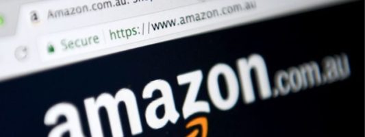 Amazon: Θα παραπέμπει σε γραμμές βοήθειας όσους κάνουν αναζήτηση για… «αυτοκτονία»
