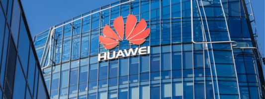 Huawei: Παράνομη η συνεργασία Καναδά – FBI στην υπόθεση της οικονομικής διευθύντριας