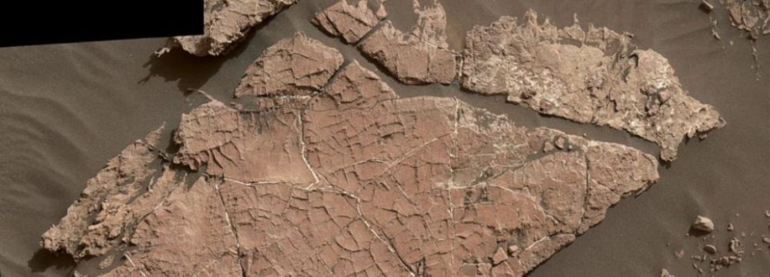 NASA: Το Curiosity ανακάλυψε αρχαία λίμνη με «ασυνήθιστα άλατα» στον Άρη