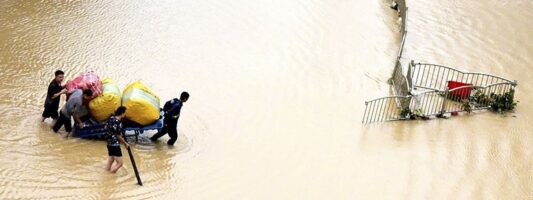 Έρευνα: Σχεδόν το 1/3 του παγκόσμιου πληθυσμού απειλείται από πλημμύρες