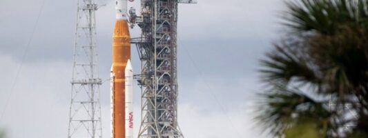 Αναβλήθηκε εκ νέου η εκτόξευση του πυραύλου «Άρτεμις 1» για τη Σελήνη