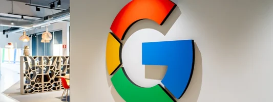 Η κυβέρνηση των ΗΠΑ και 8 Πολιτείες προσέφυγαν κατά της Google για διαφημιστικό μονοπώλιο
