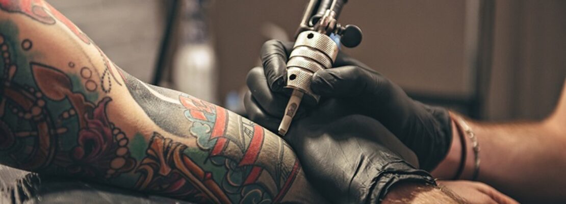 Τα τατουάζ κάνουν περίεργα πράγματα στο ανοσοποιητικό μας σύστημα