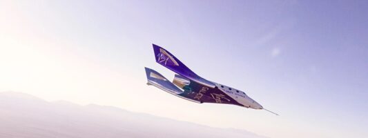 Η Virgin Galactic ξαναρχίζει τις πτήσεις «διαστημικού τουρισμού» έπειτα από διακοπή δύο ετών