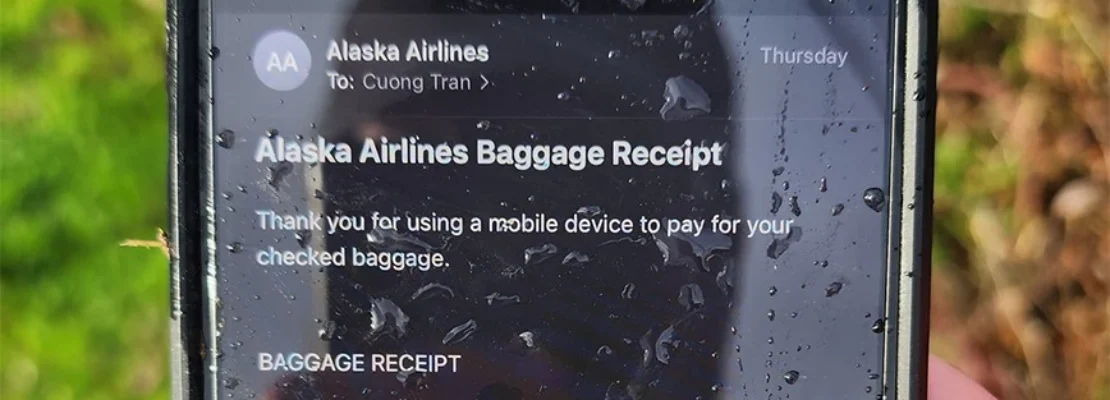 Αυτό σημαίνει crash test – iPhone που «έπεσε από την πτήση της Alaska Airlines», από ύψος 5.000 μέτρων, βρέθηκε άθικτο στο έδαφος
