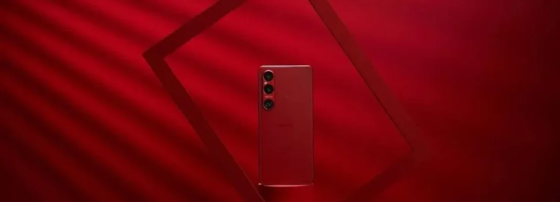 Sony Xperia 1 VI: Διαθέσιμη η ναυαρχίδα της εταιρείας και σε απόχρωση scarlet