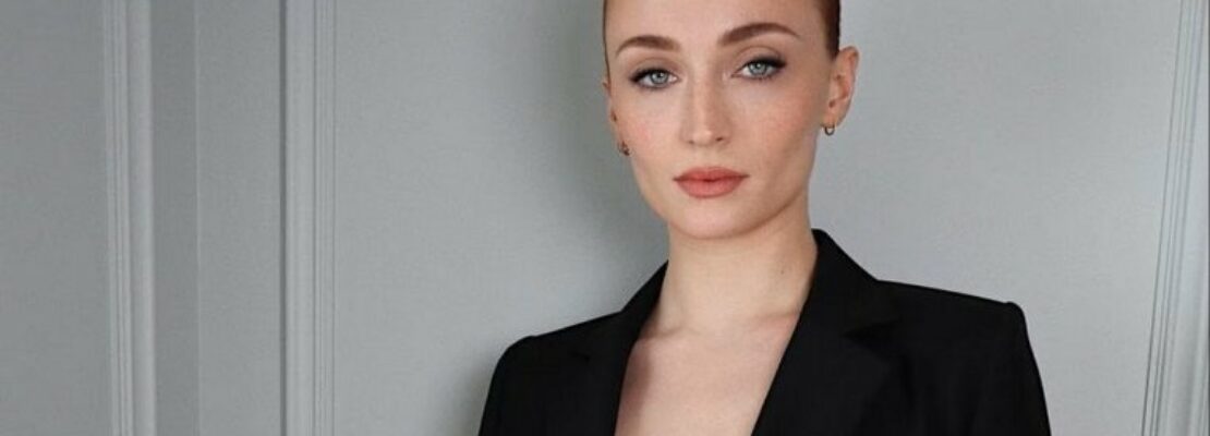 H Sophie Turner του Game of Thrones σε συζητήσεις για να γίνει η νέα Lara Croft για το Tomb Raider του Amazon Prime