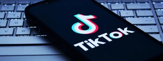 Το TikTok καταδικάσθηκε για ανικανότητα προστασίας των προσωπικών δεδομένων των χρηστών -To ποσό του προστίμου