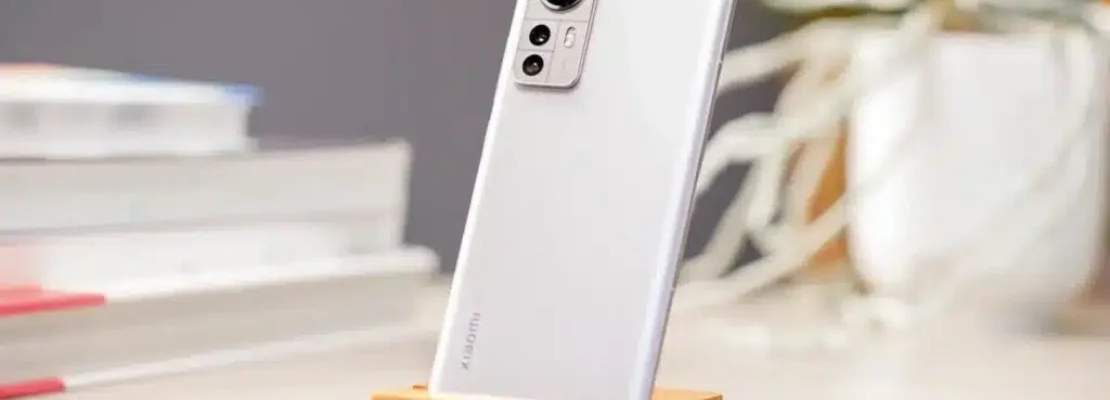 Η Xiaomi ενημερώνει smartphones που επίσημα… δεν υποστηρίζει πια