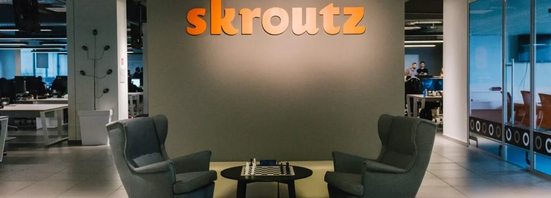Συμφωνία εξαγοράς πλειοψηφίας της Skroutz από τη Blackstone