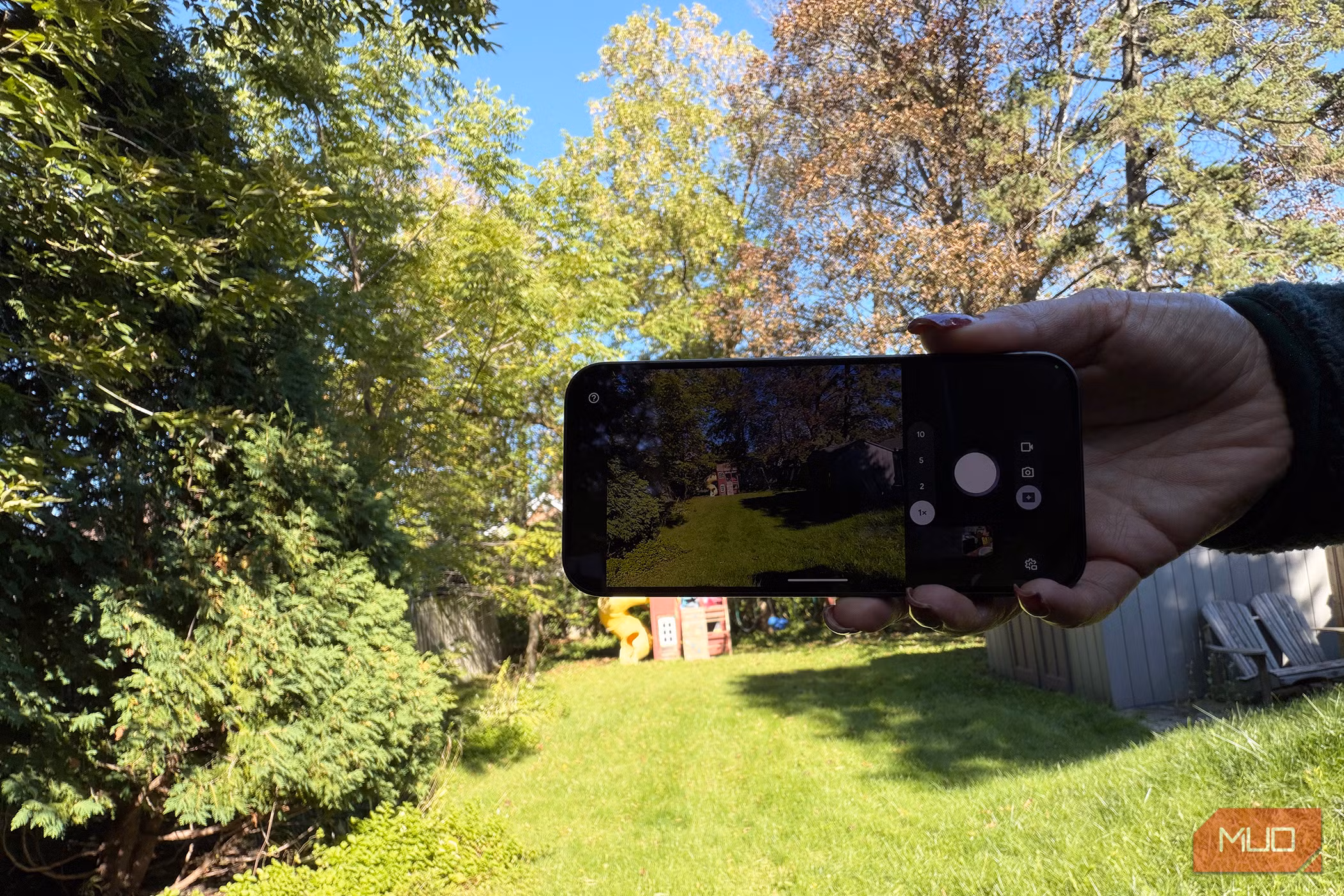 Κινητό Google Pixel με ανοιχτή την εφαρμογή κάμερας