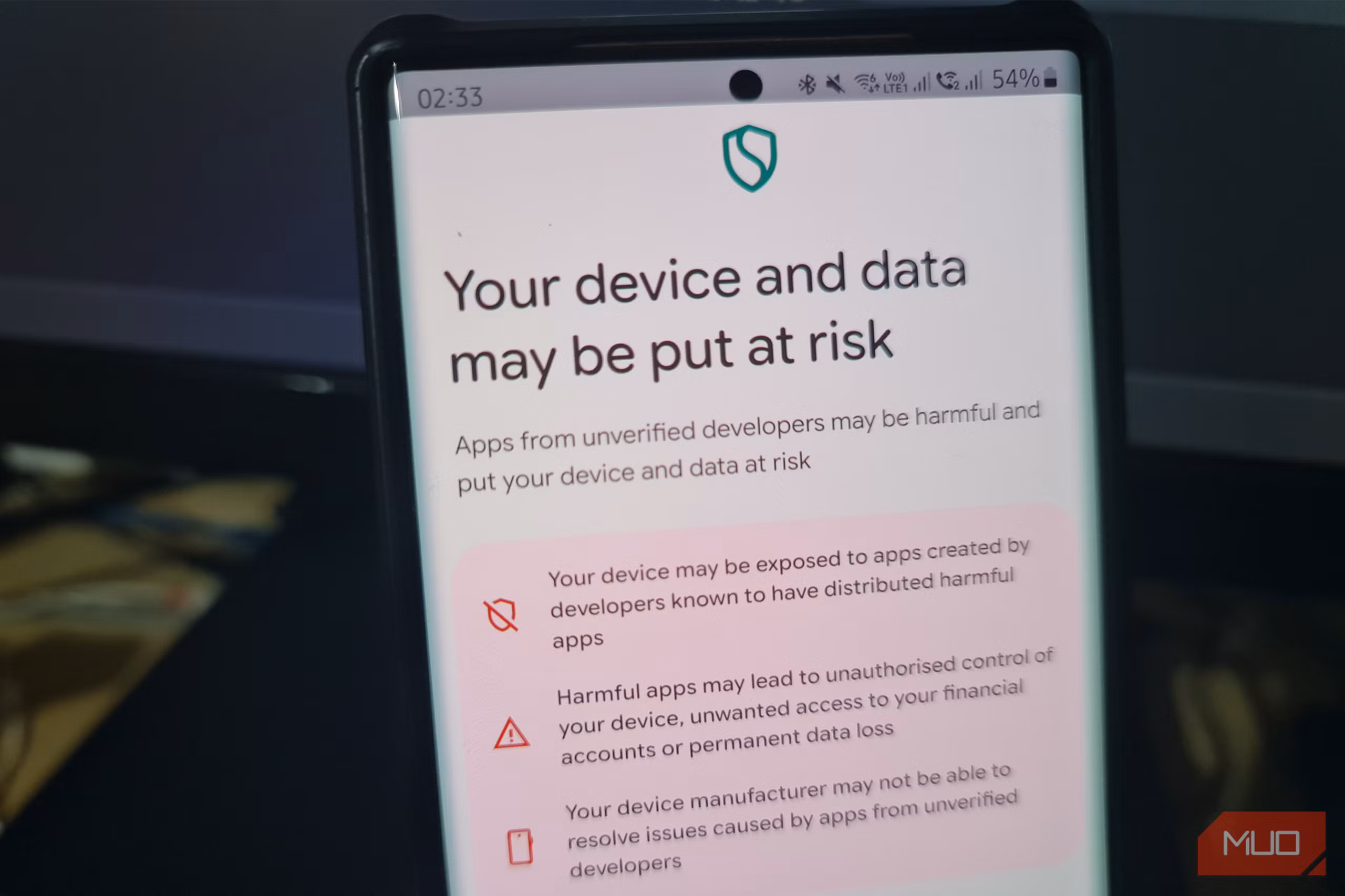 Οθόνη Android με ρυθμίσεις εγκατάστασης εφαρμογών και έλεγχο ασφάλειας